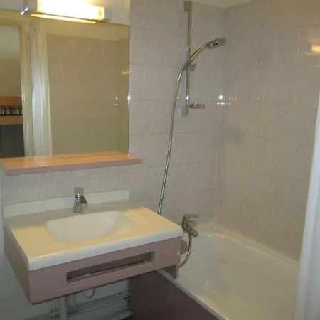 Appartement Centre Avec Balcon Et Wifi - Fr-1-512-132 Brides-les-Bains