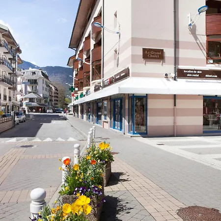 Centre Avec Balcon Et Wifi - Fr-1-512-132 Brides-les-Bains